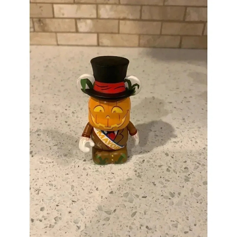Disney 2013 Holiday Halloween Scarecrow Mayor Vinylmation‎ Bt
